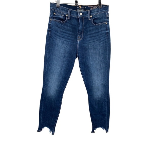 7 for All Mankind High Rise Shark Bite Ankle Jean Size 30 - Picture 1 of 10
